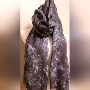 GAP Dark Gray Floral Scarf